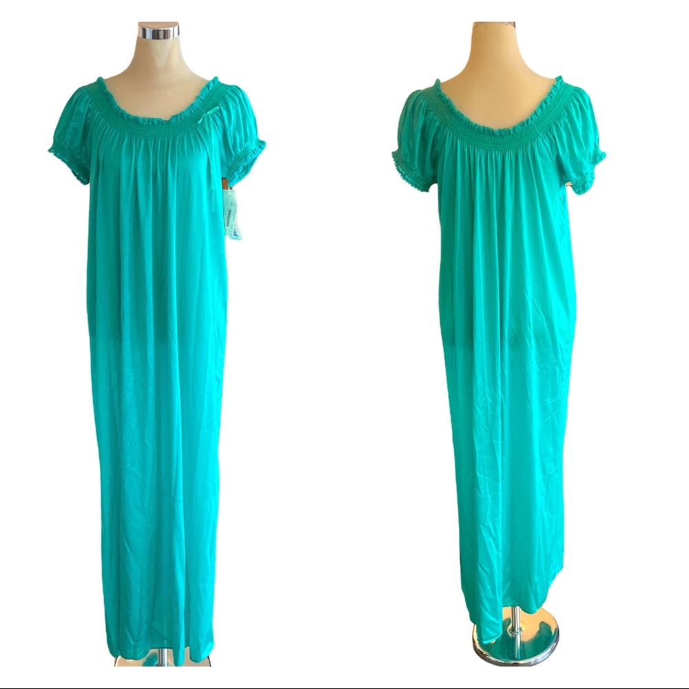 Vintage 1980s Miss Elaine Nylon Nightgown NWT